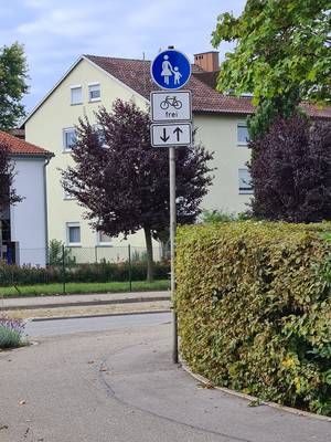 Neue Radverkehrssituation - Ortsdurchfahrt Hildrizhausen